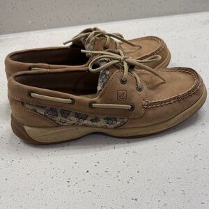 Sperry Top-Sider Leather Casual Boat Shoes in Tan with Sequin Accent